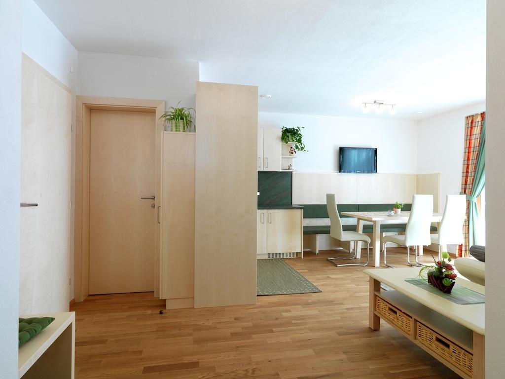 Apartamento Almhaus Nassfeld Sonnenalpe Nassfeld Habitación foto